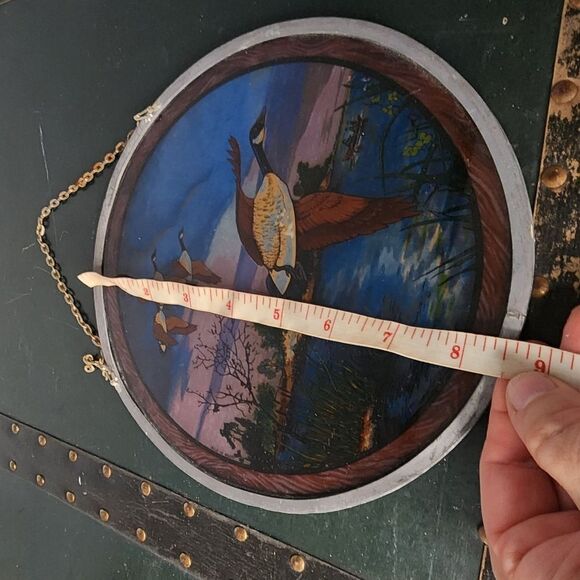 VTG Glassmasters Ducks Pond Hunting theme  Round Stained Glass Suncatcher 8.75” - Picture 5 of 5